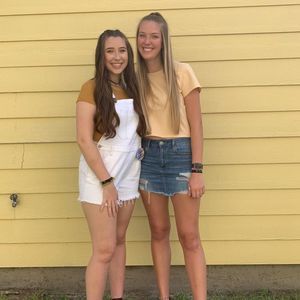 Meet your Posher, Isabel